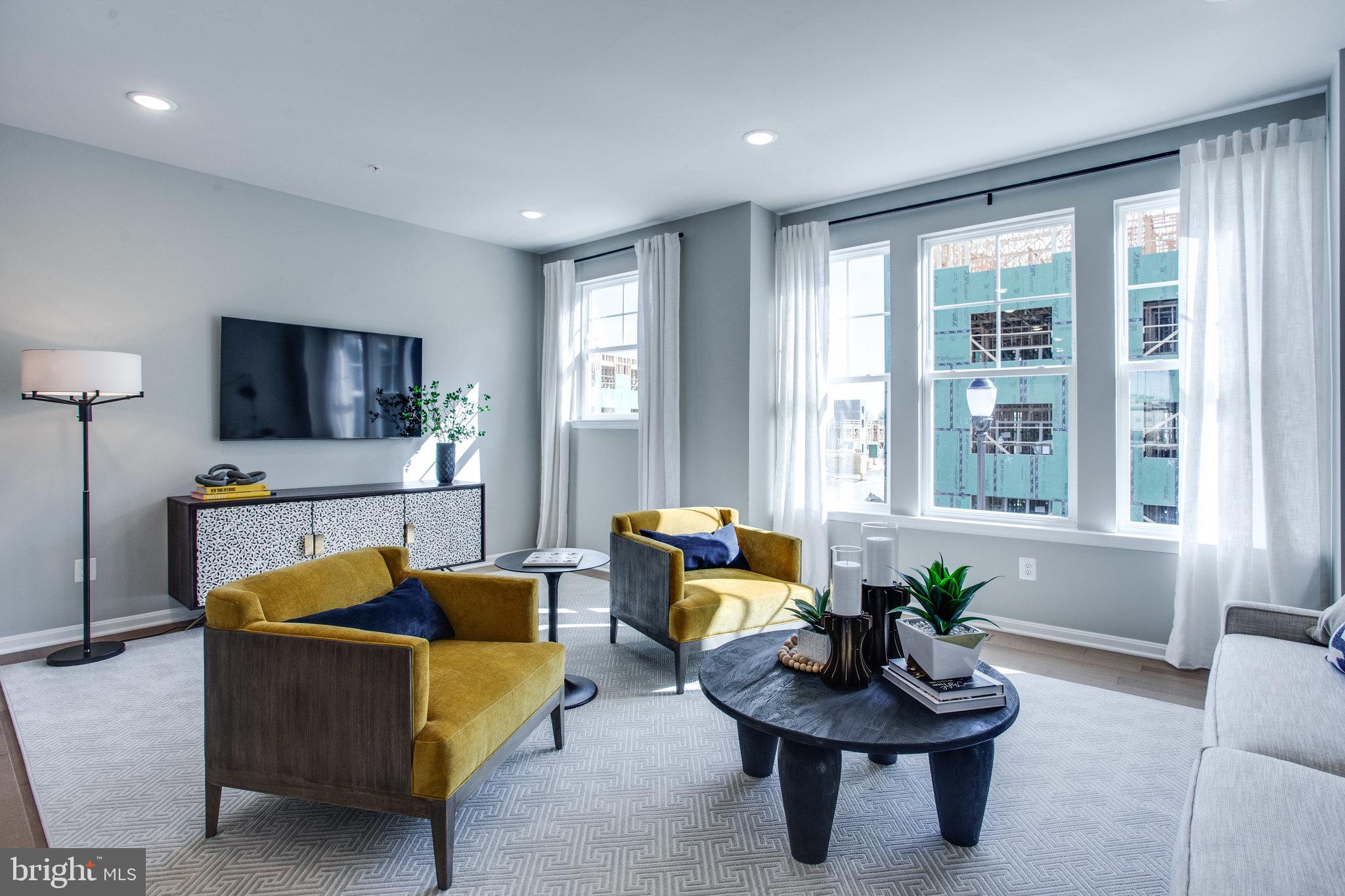 402 Matlock Lane Frederick, MD 21701 - Photo 26 of 53 Great room