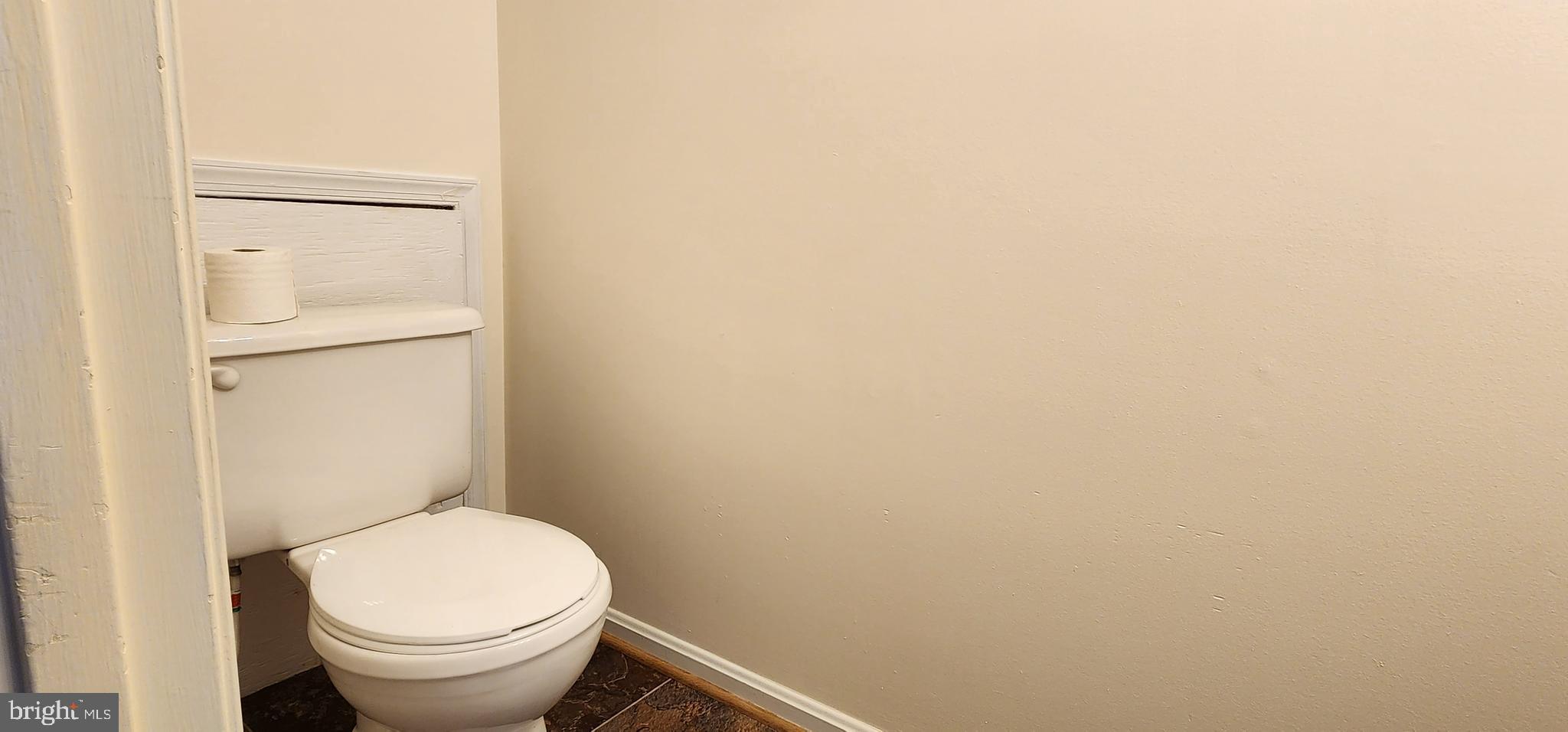140 Brunswick Road Stephens City, VA 22655 - Photo 18 of 29 Main level half bath.