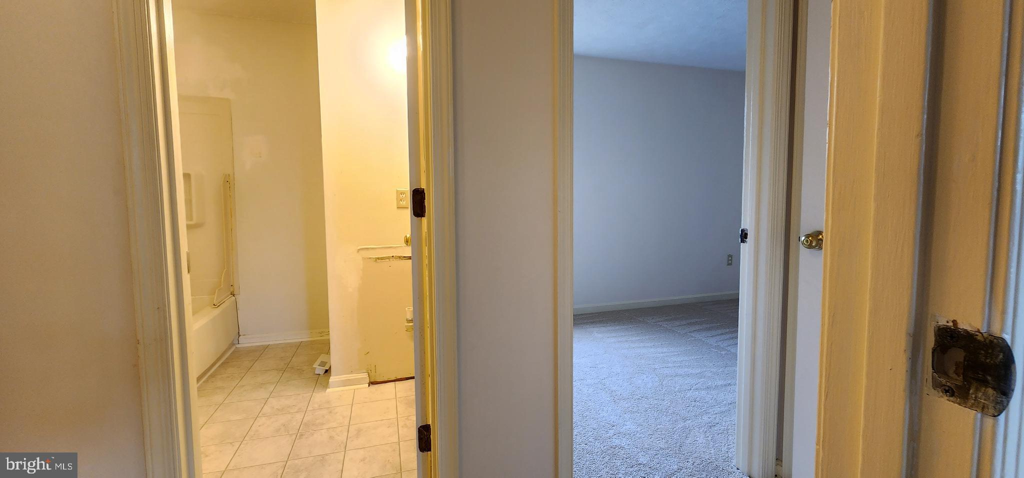 140 Brunswick Road Stephens City, VA 22655 - Photo 24 of 29 Upstairs hall