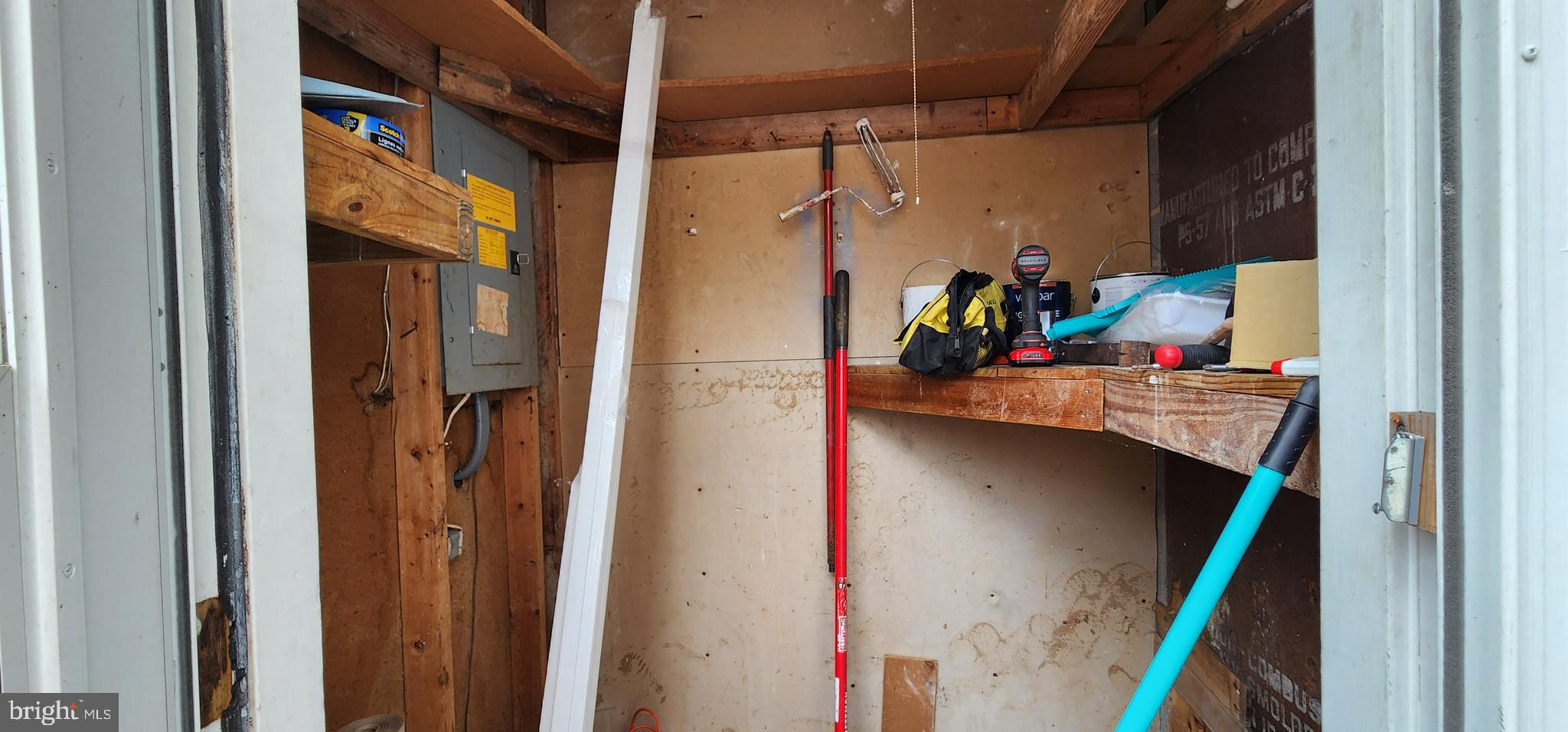 140 Brunswick Road Stephens City, VA 22655 - Photo 27 of 29 Outdoor storage closet off deck.