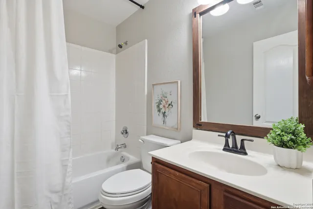 $329,999 | 13506 Misty View, San Antonio, TX 78245