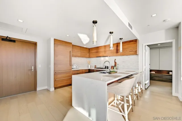 $8,000 | 888 West E Street, Unit 1503, San Diego, CA 92101