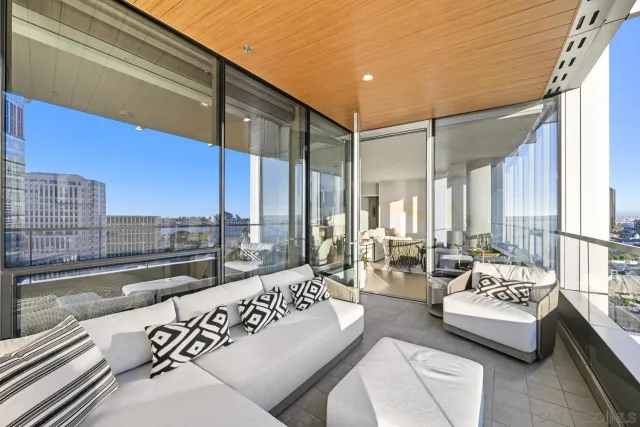 $8,000 | 888 West E Street, Unit 1503, San Diego, CA 92101