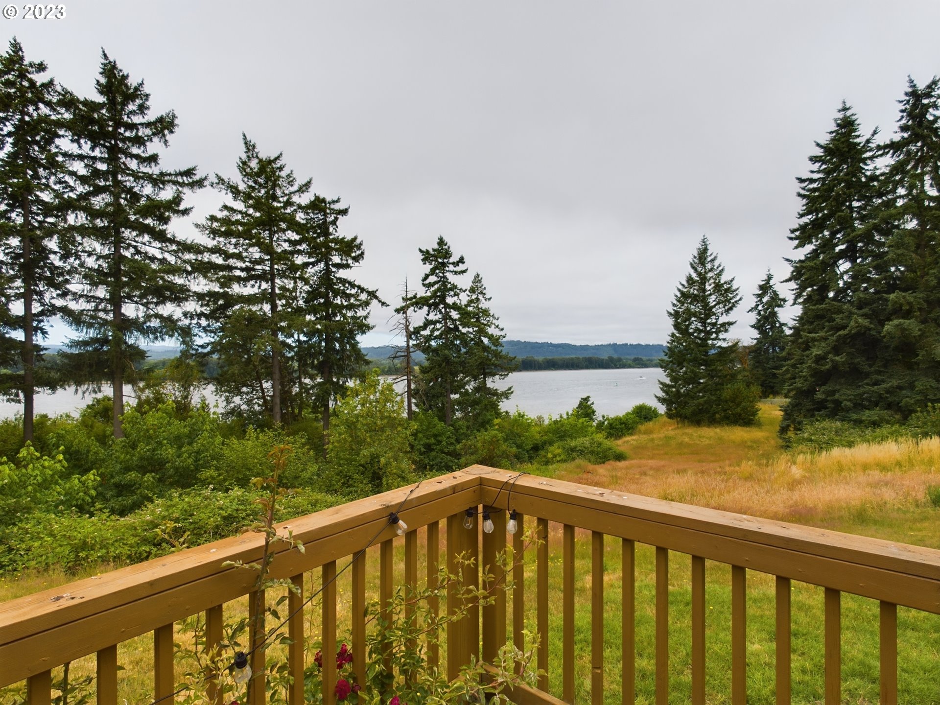 353 Dupont Road Kalama, WA 98625 - Photo 8 of 48 Deck