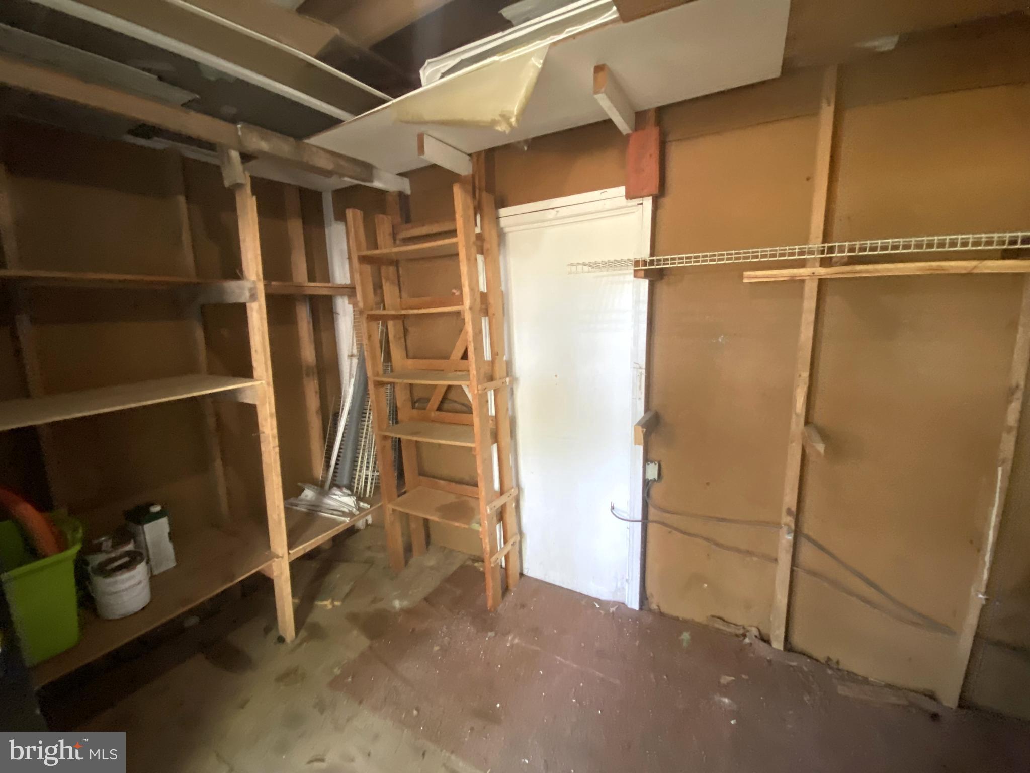 34481 Broad Water Road, Unit 643 Long Neck, DE 19966 - Photo 24 of 33 Storage shed
