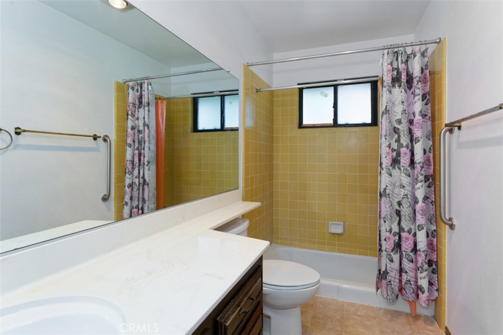 15490 Mondamon Road Apple Valley, CA 92307 - Photo 39 of 45