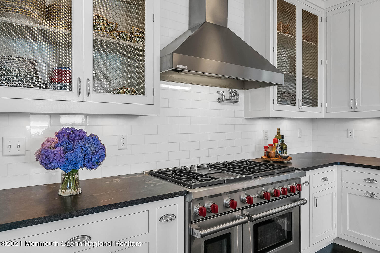 18 Wilson Circle Rumson, NJ 07760 - Photo 16 of 34 4M3A9648-020-054-1500x1000