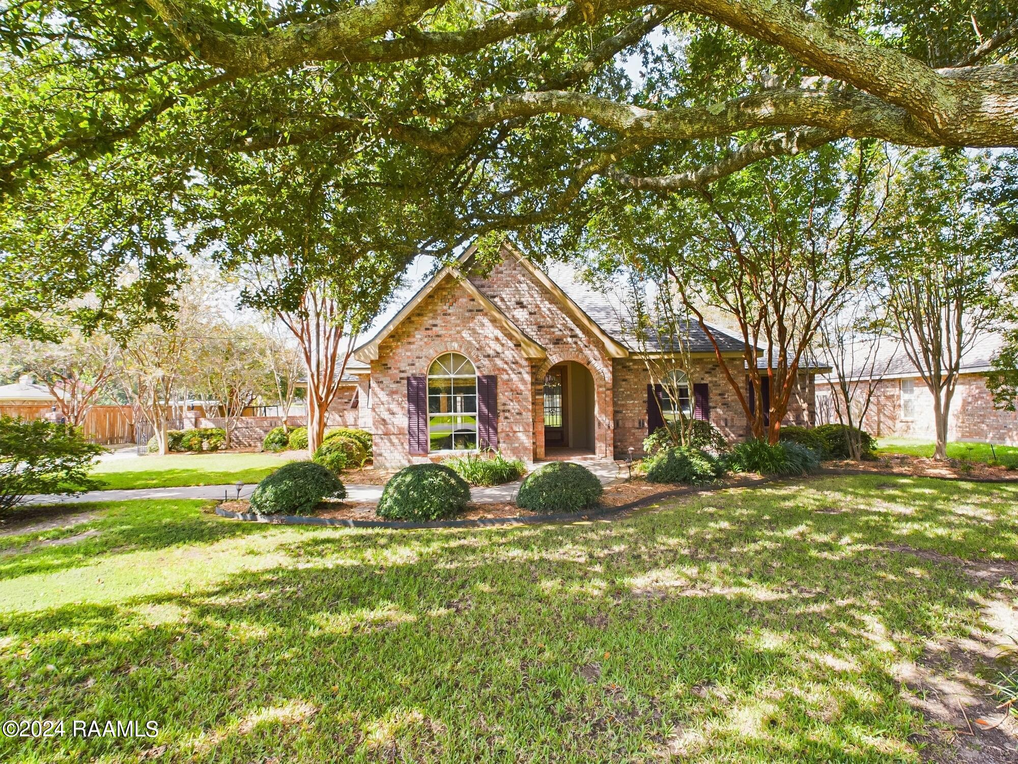 642 Bellevue Plantation Road Lafayette, LA 70503 - Photo 1 of 35 CAM02218G0-PR0067-STILL029
