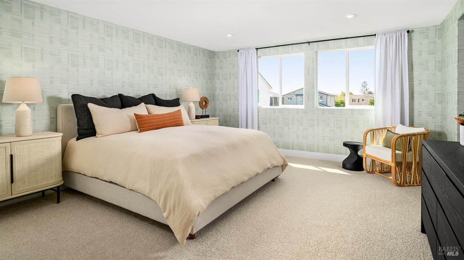 2423 Serene Lane Santa Rosa, CA 95403 - Photo 13 of 15