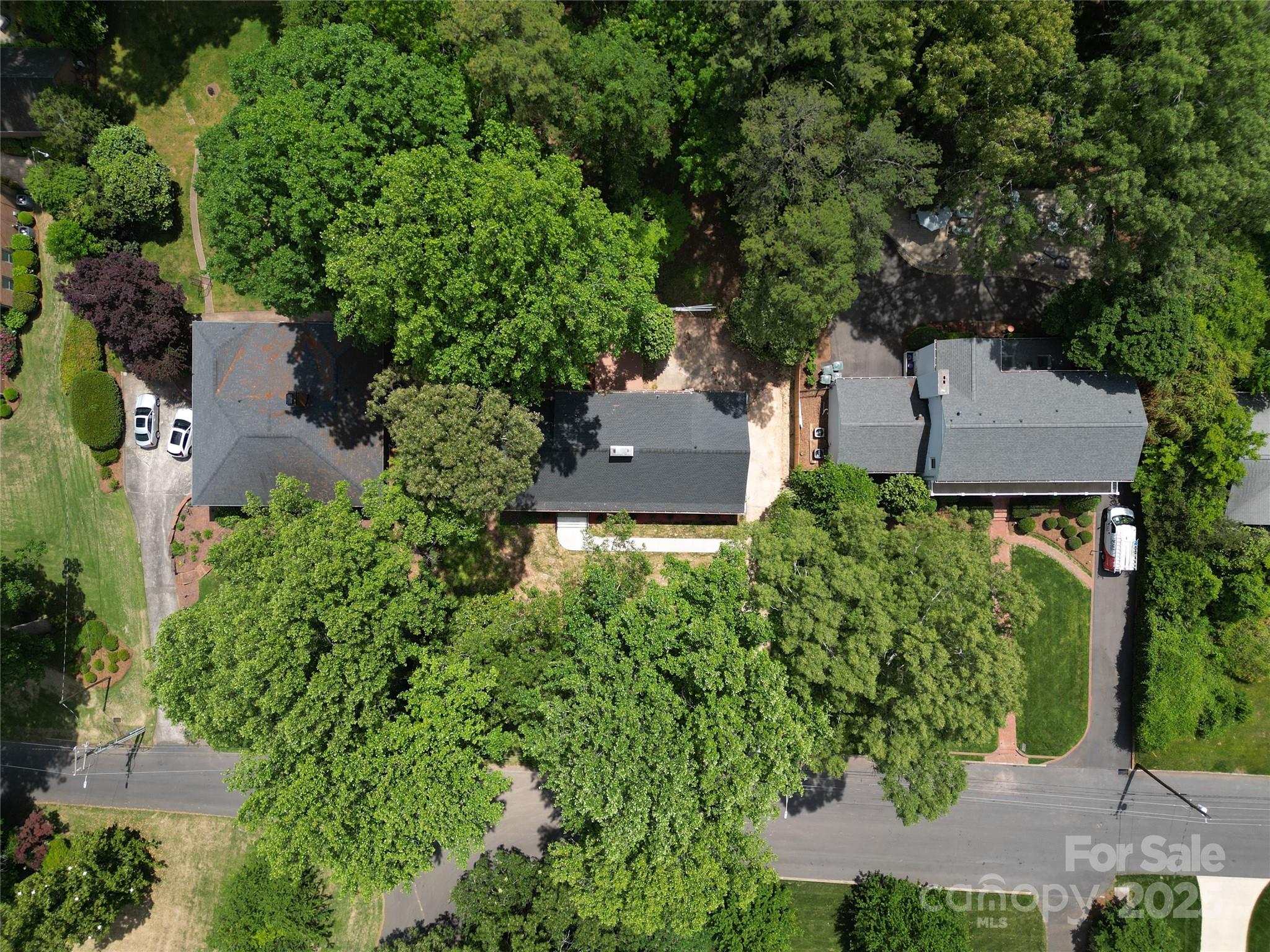 2601 Pinewood Road Gastonia, NC 28054 - Photo 2 of 16