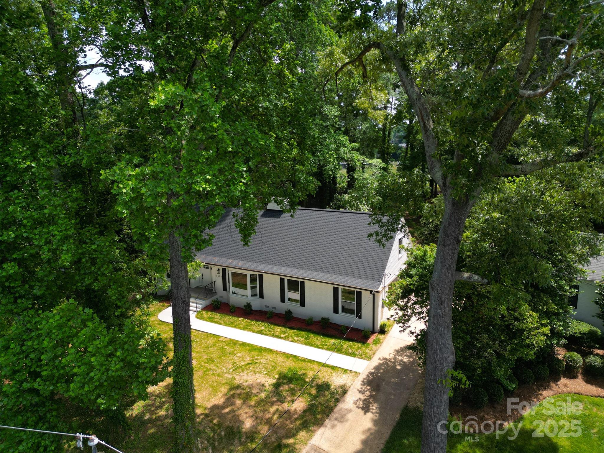 2601 Pinewood Road Gastonia, NC 28054 - Photo 3 of 16