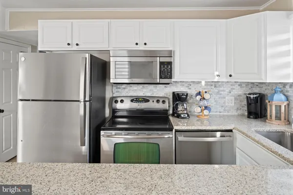 $329,900 | 170 Captains Quarters Road, Unit 201, Ocean City, MD 21842