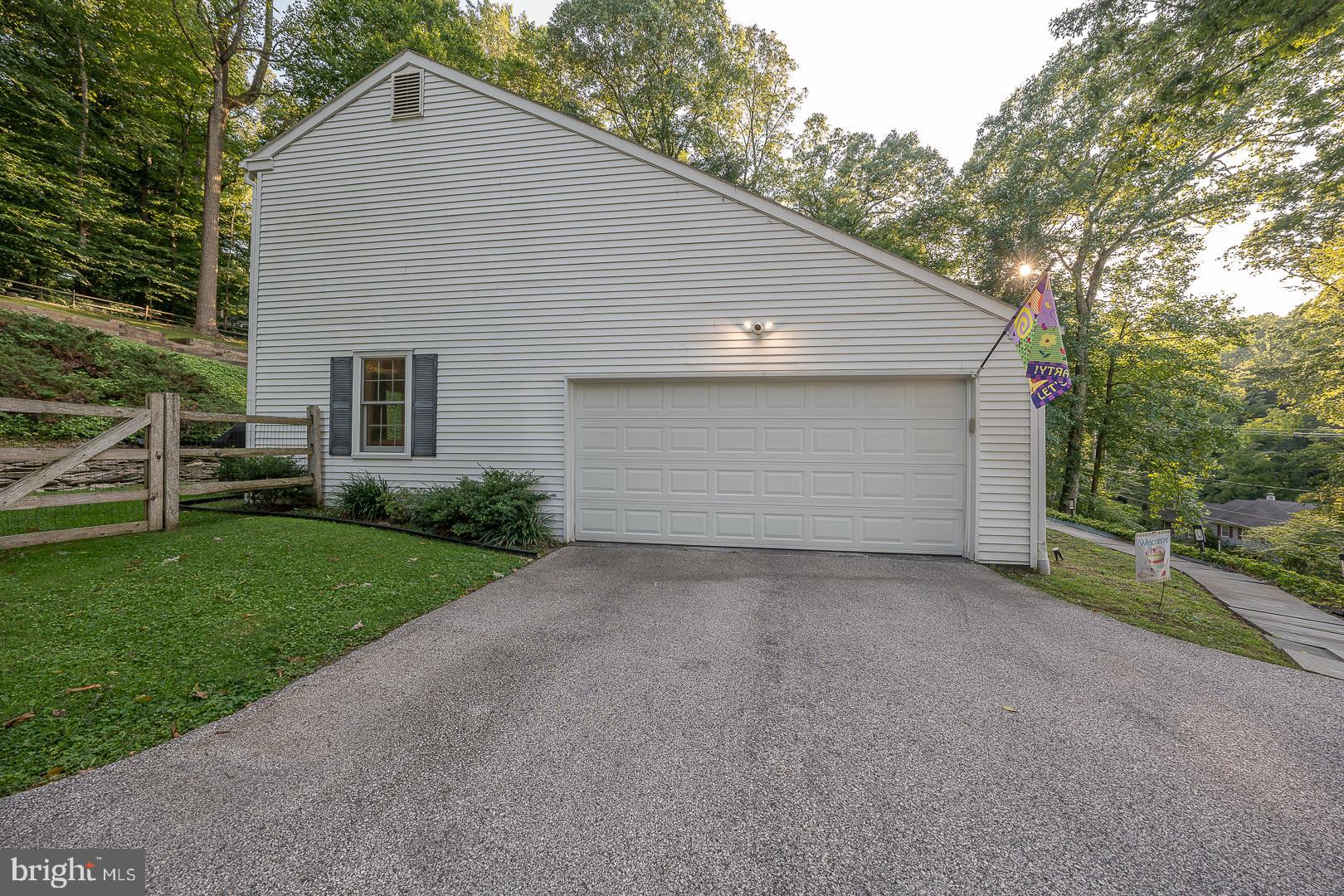 3218 Sawmill Road Newtown Square, PA 19073 - Photo 8 of 41