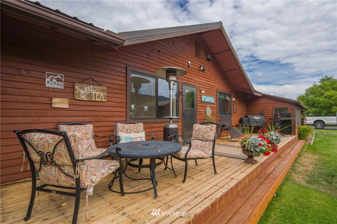4780 Upper Peoh Point Road Cle Elum, WA 98922 - Photo 4 of 25 Gallery Image 4