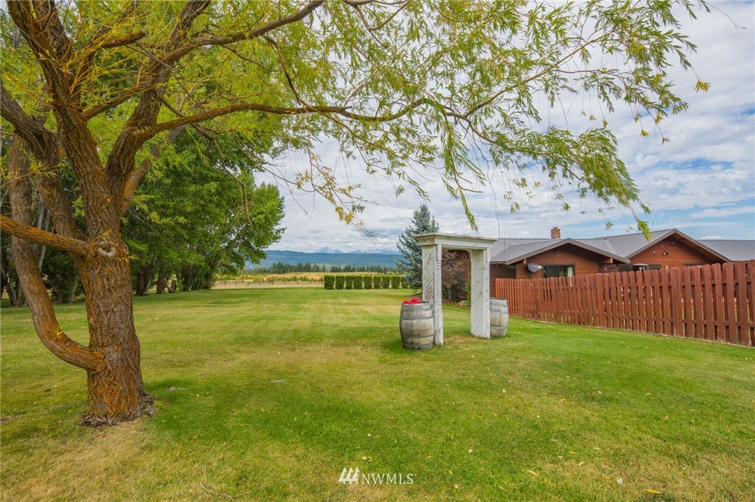 4780 Upper Peoh Point Road Cle Elum, WA 98922 - Photo 7 of 25 Gallery Image 7