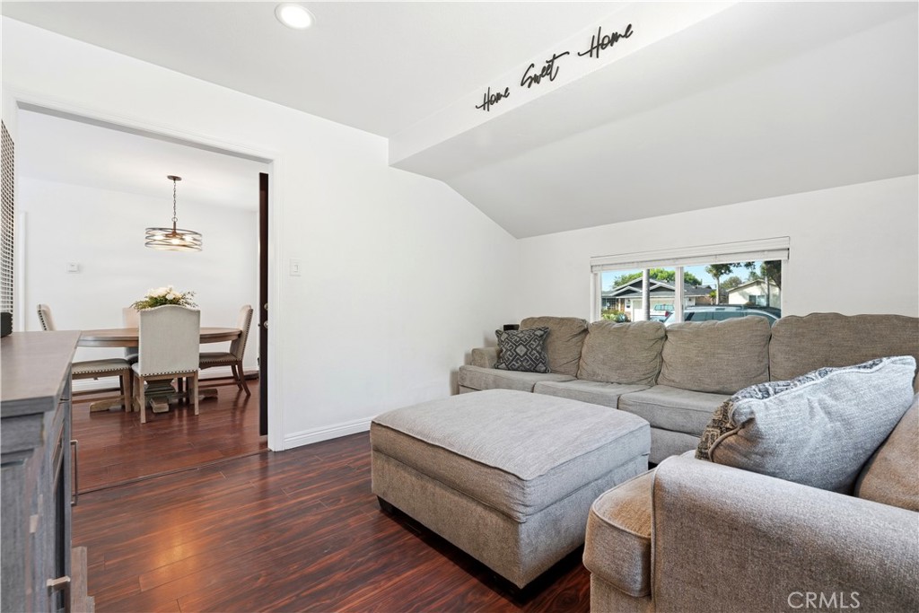 16436 Virginia Paramount, CA 90723 - Photo 13 of 26