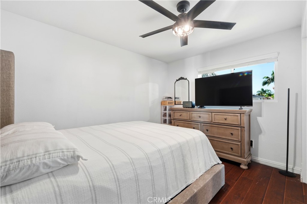 16436 Virginia Paramount, CA 90723 - Photo 17 of 26