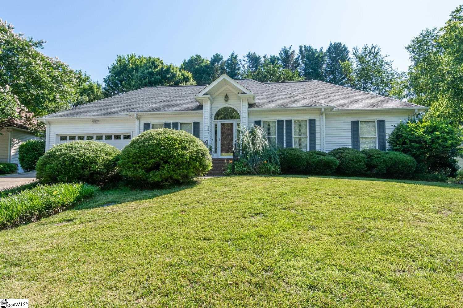 225 Hardwood Road Greenville, SC 29607 - Photo 1 of 16 Gallery Image 1