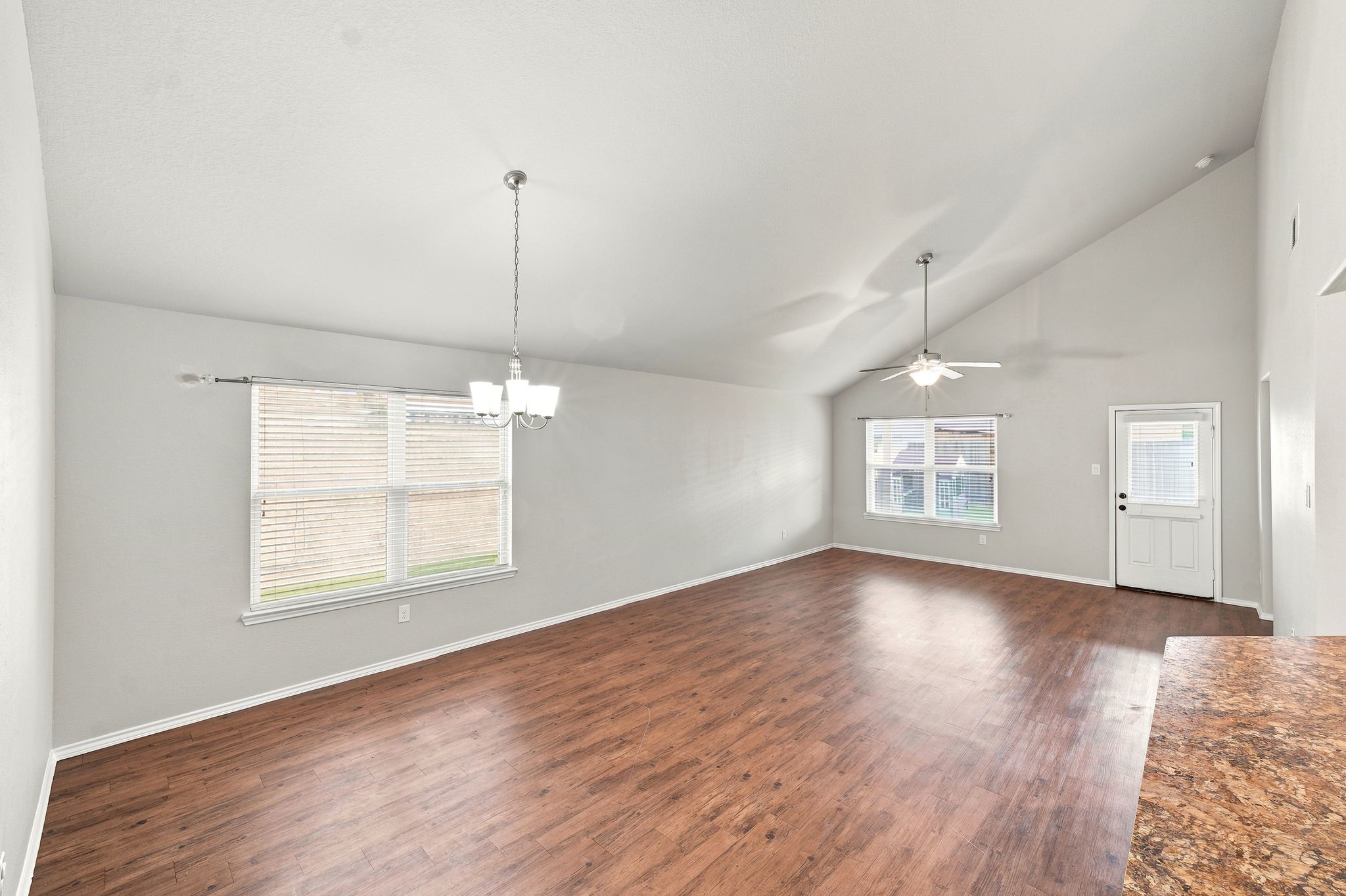 15411 Cielo Azul Lane Channelview, TX 77530 - Photo 7 of 29