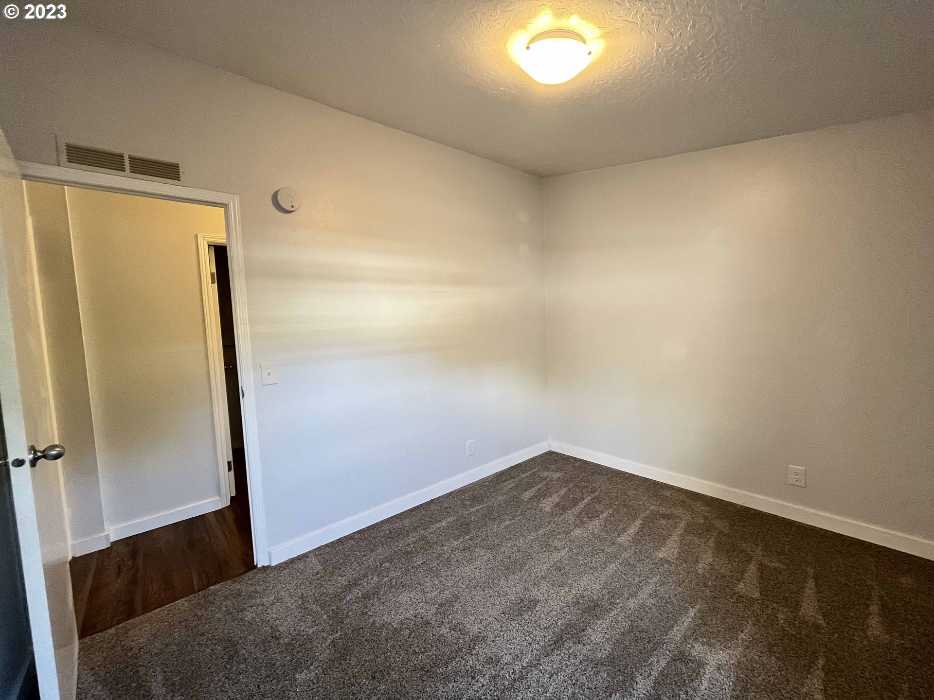 114 Pine Tree Loop Florence, OR 97439 - Photo 17 of 32 Gallery Image 17