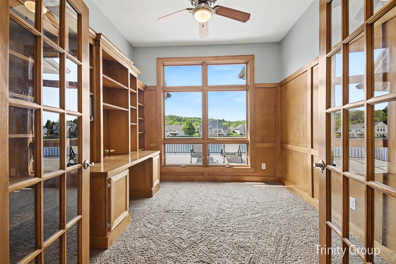 1554 Ponstein Drive Hudsonville, MI 49426 - Photo 7 of 48