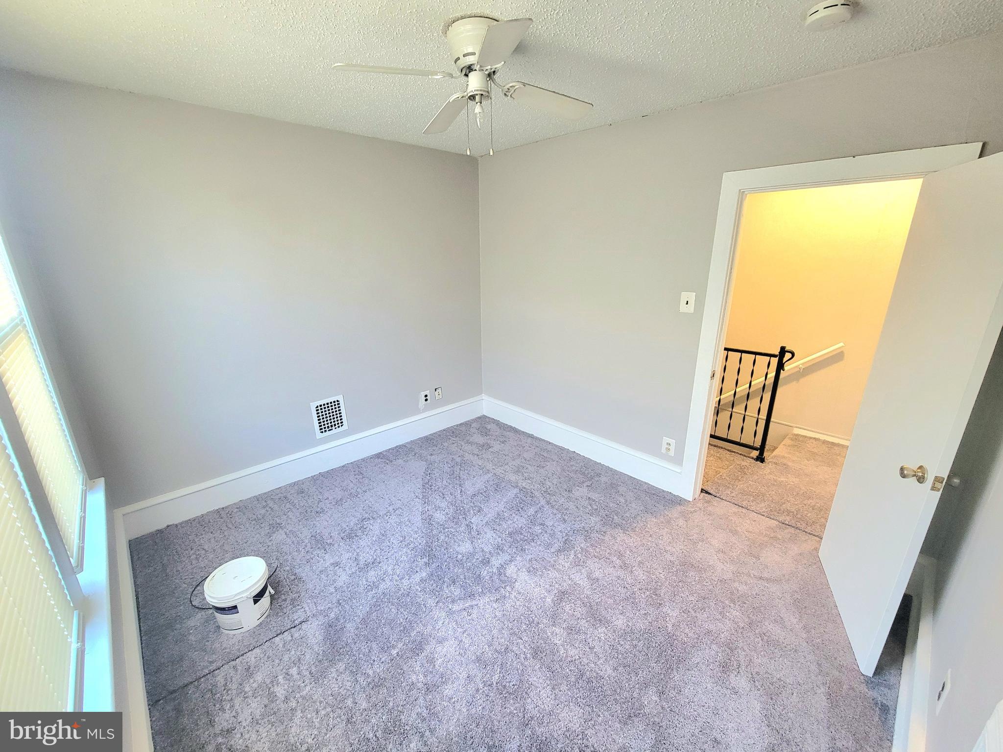 602 Powell Street Gloucester City, NJ 08030 - Photo 9 of 12 an empty room with windows