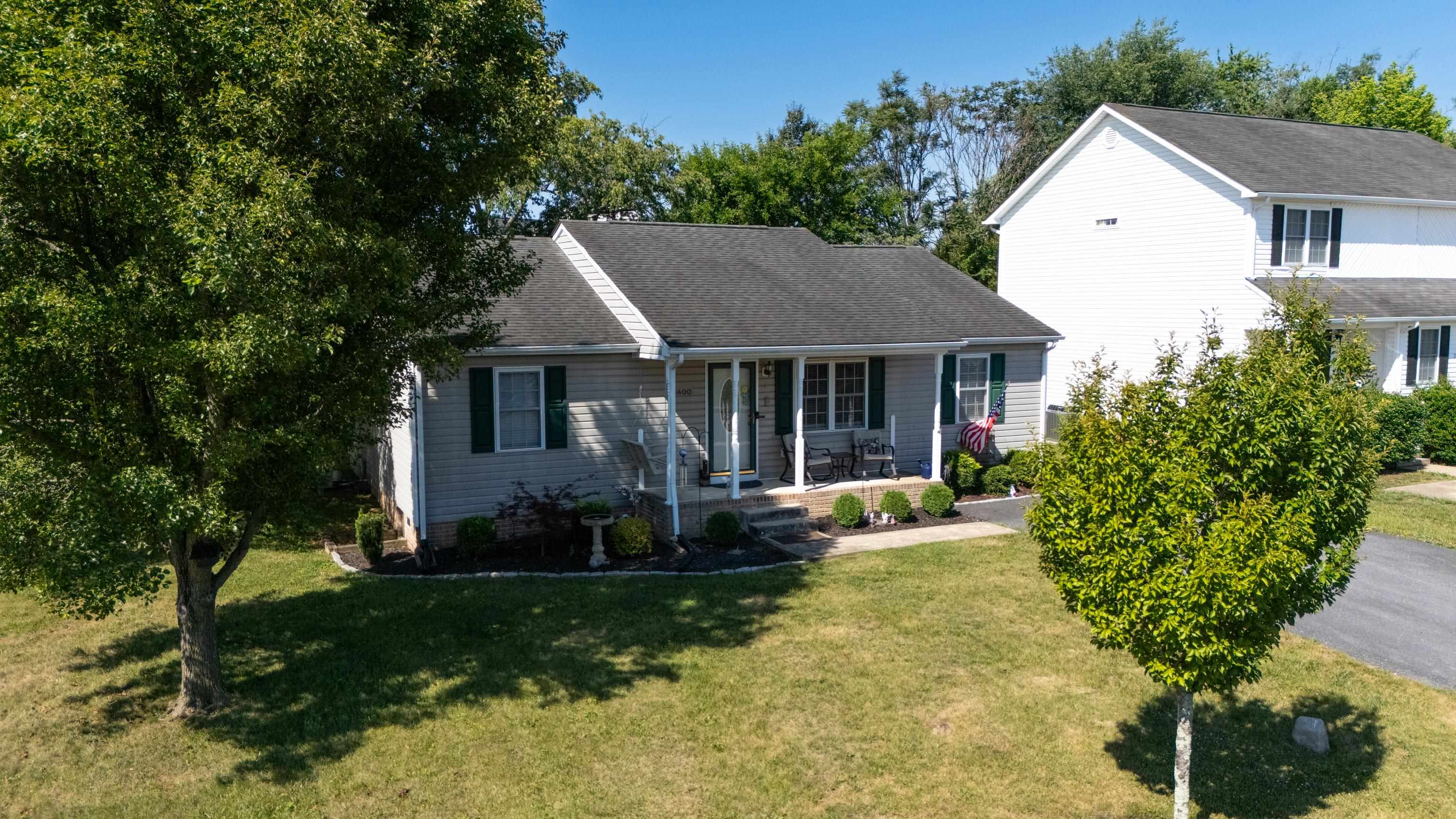 2400 Mosley Street Waynesboro, VA 22980 - Photo 3 of 34