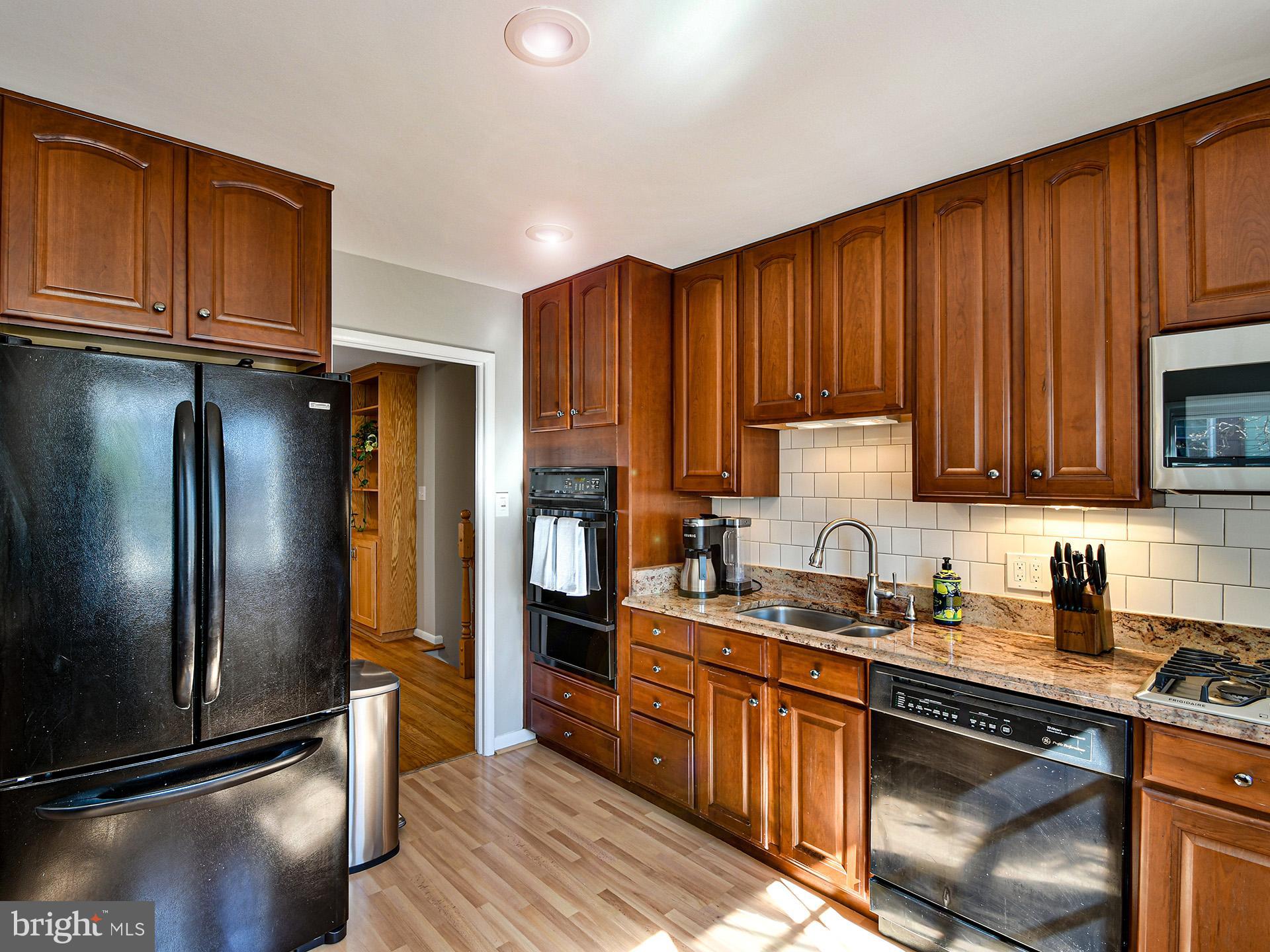 6621 Hunter Road Elkridge, MD 21075 - Photo 9 of 46 Gallery Image 9