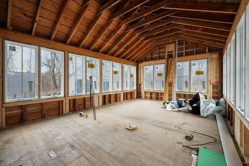 244 Spring Street Marshfield, MA 02050 - Photo 13 of 32 Gallery Image 13
