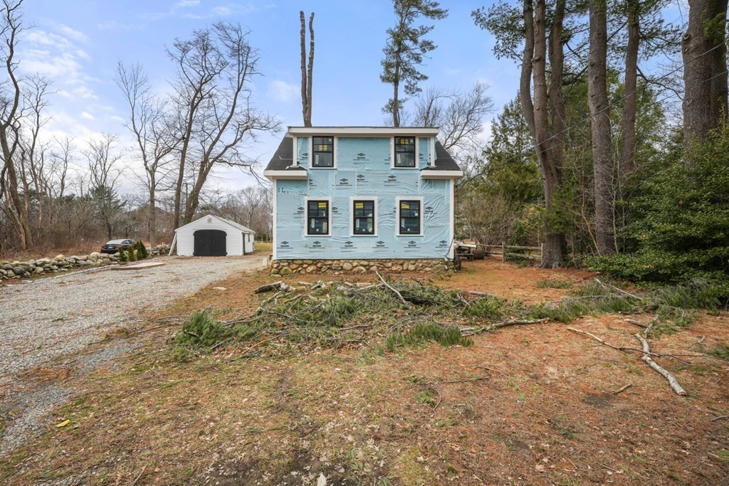 244 Spring Street Marshfield, MA 02050 - Photo 8 of 32 Gallery Image 8