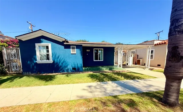 $689,000 | 2146 Golden Avenue, Long Beach, CA 90806
