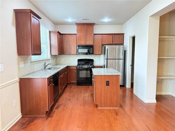 $2,300 | 3391 Sardis Bend Drive, Buford, GA 30519