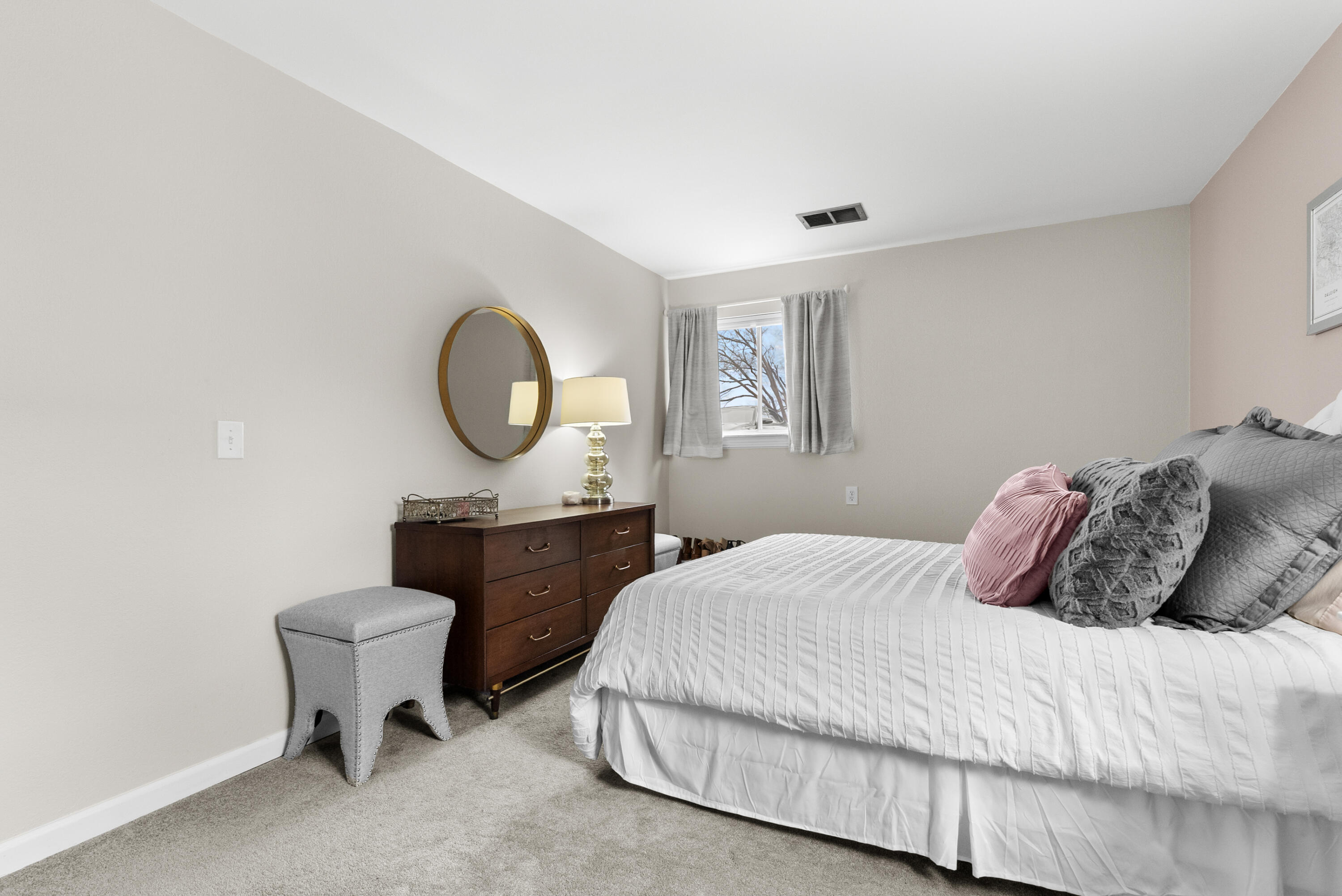 734 West Kilgore Road, Unit 101 Kalamazoo, MI 49008 - Photo 15 of 31 Kilgore Rd W 734 Unit 101 Portage 49024-