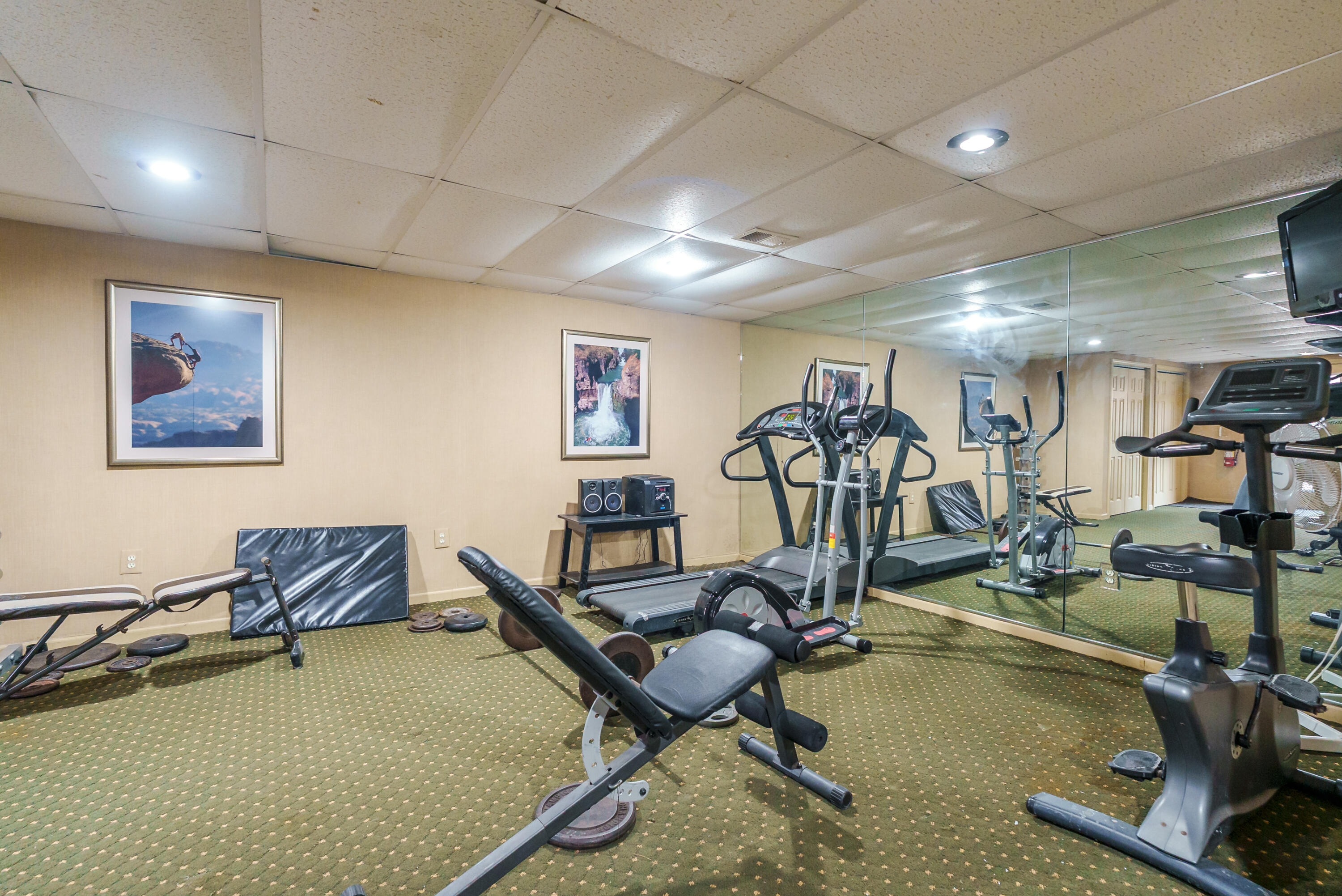 734 West Kilgore Road, Unit 101 Kalamazoo, MI 49008 - Photo 28 of 31 Kilgore Rd W 734 Unit 101 Portage 49024-