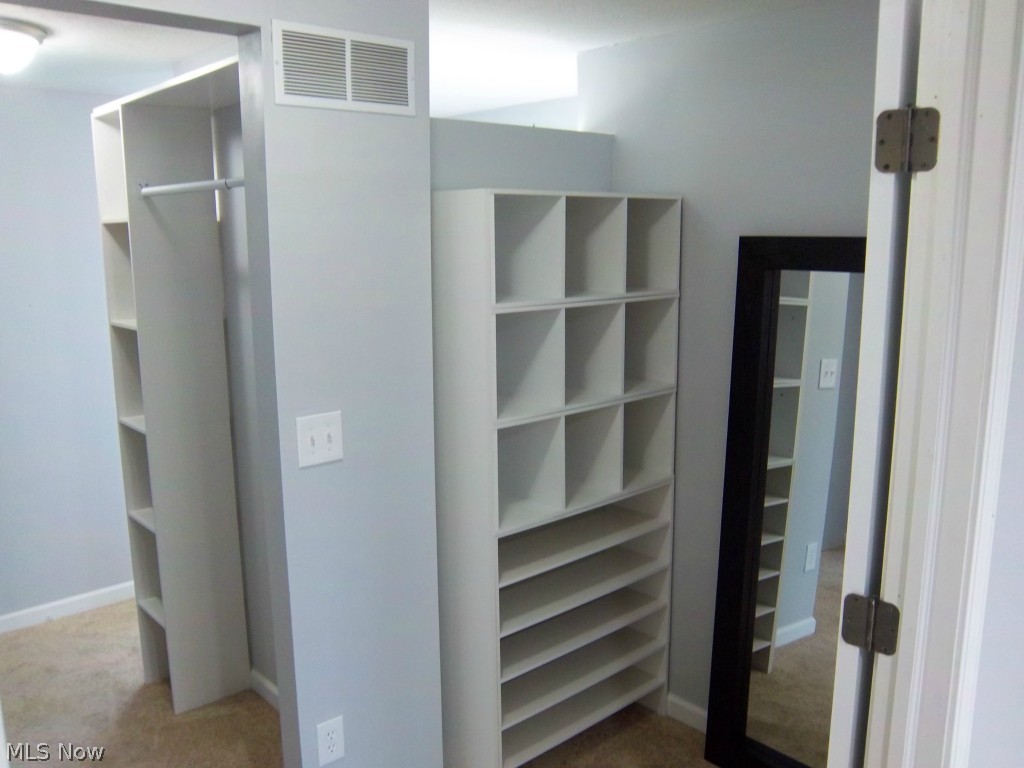 2491 Sourek Road Akron, OH 44333 - Photo 15 of 25 Gallery Image 15