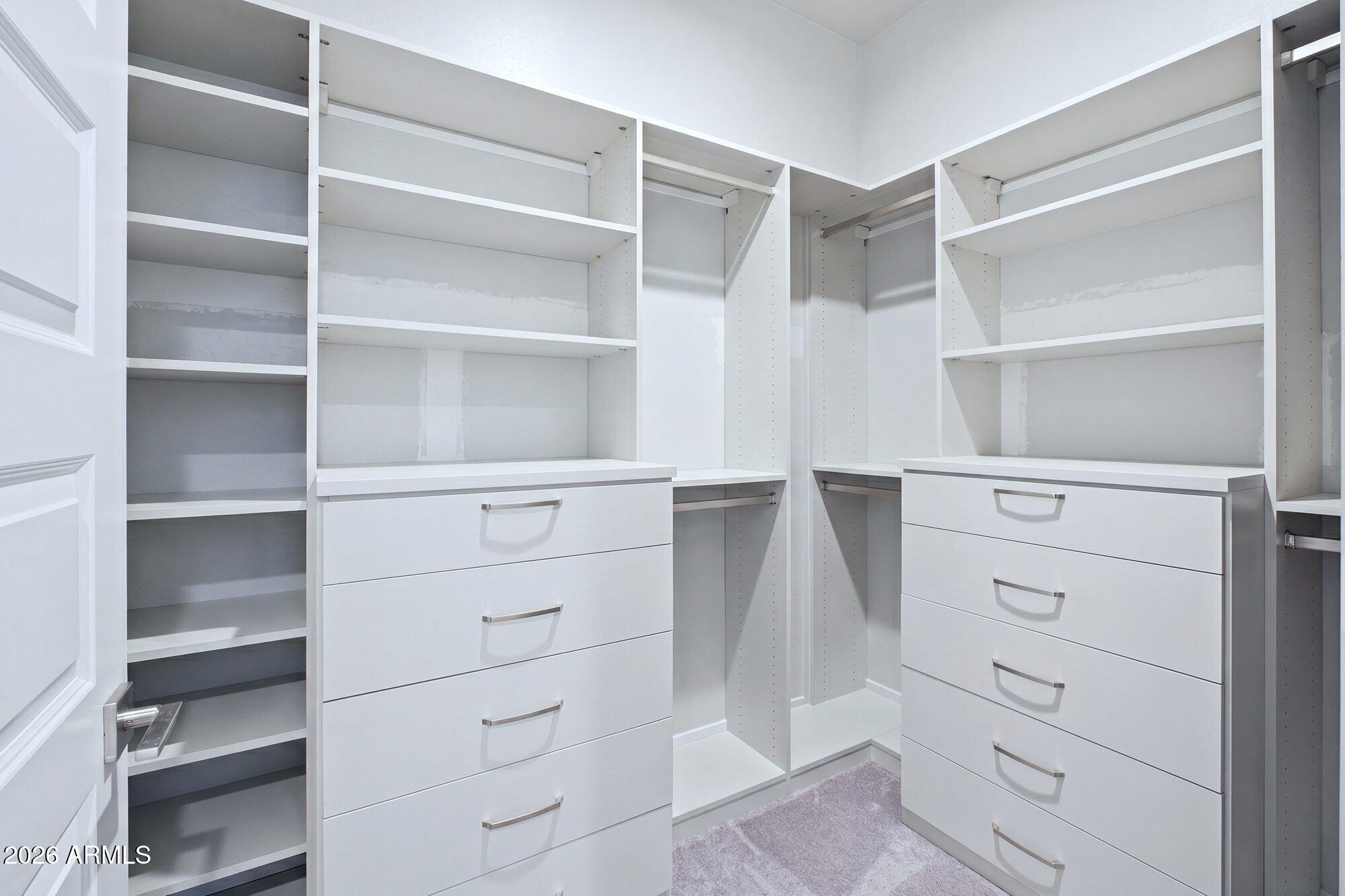 5963 East Lone Cactus Road Phoenix, AZ 85054 - Photo 15 of 22 a view of walk in closet