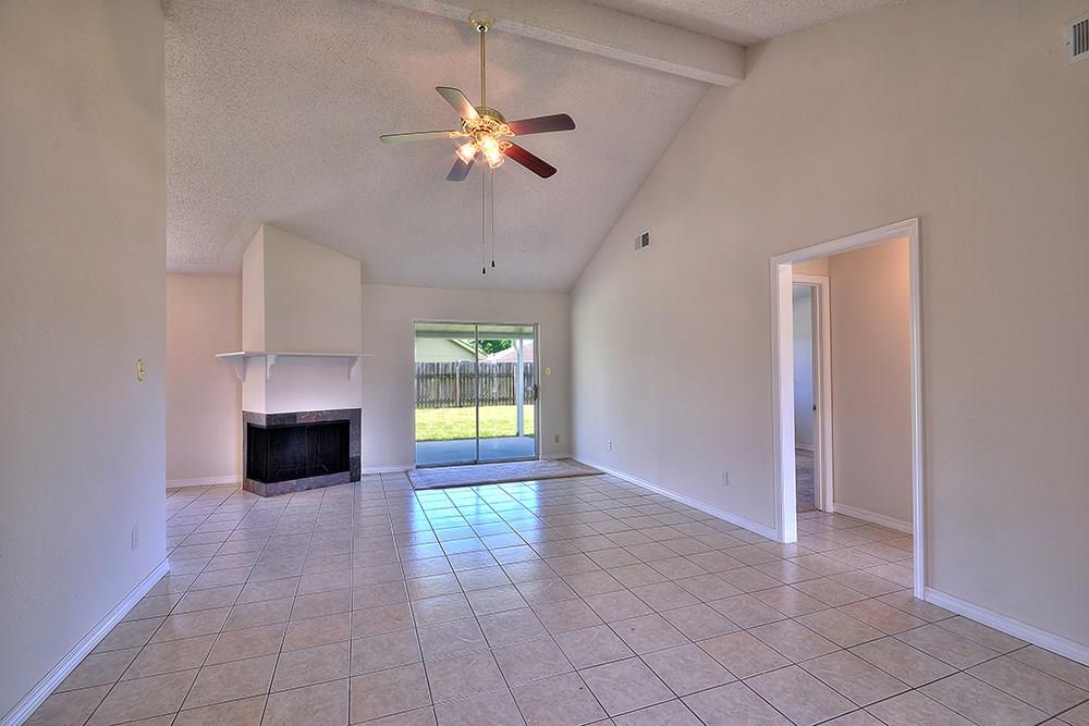 2016 Hempstead Drive Slidell, LA 70461 - Photo 2 of 12