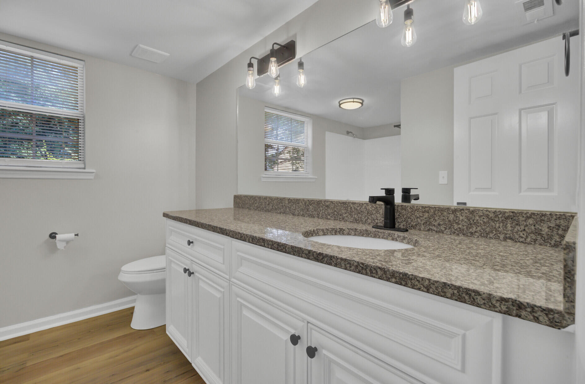144 Traders Station Road Summerville, SC 29486 - Photo 17 of 40 17_17_mls
