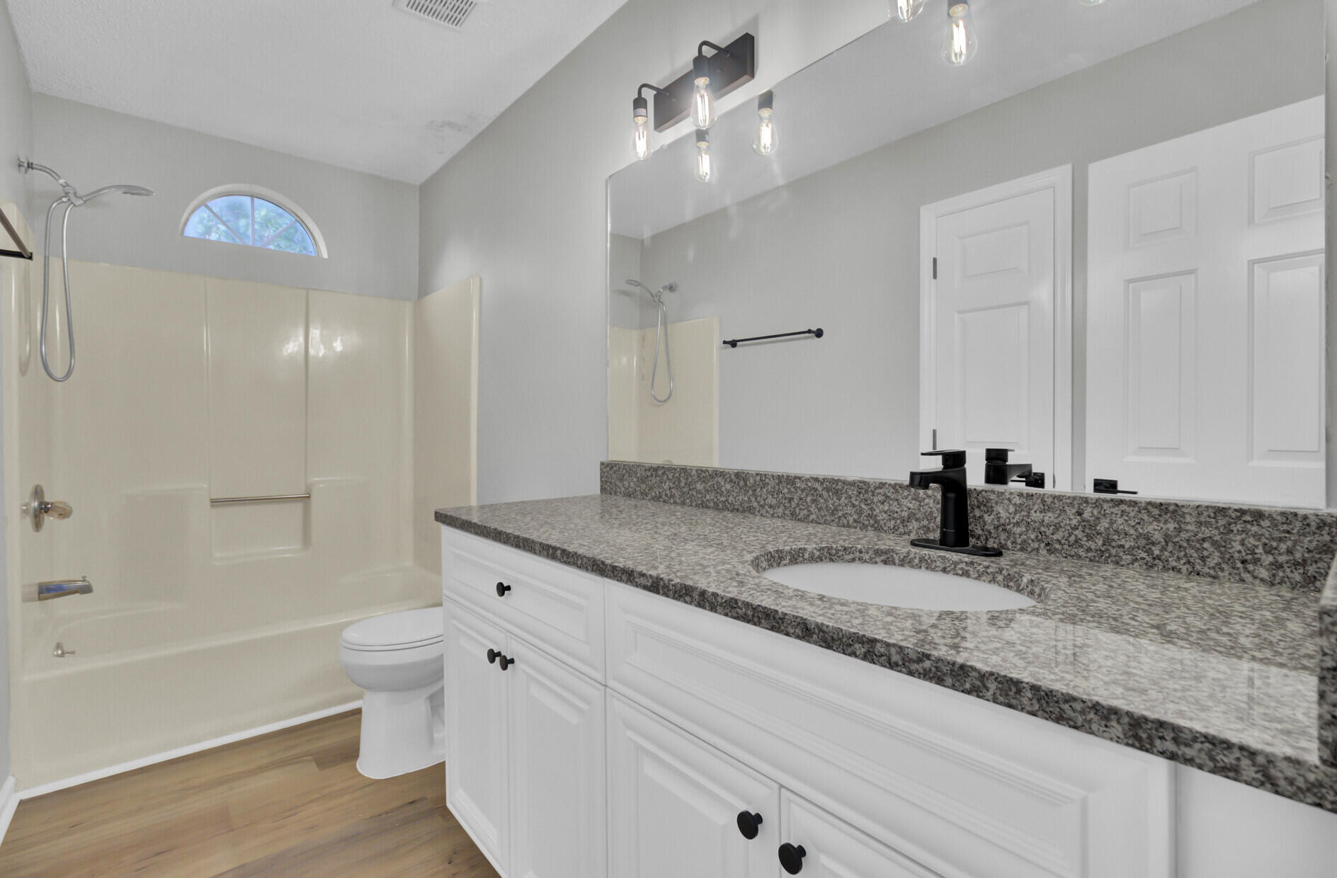 144 Traders Station Road Summerville, SC 29486 - Photo 33 of 40 33_33_mls
