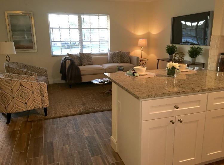 556 Northwest 15th Court Boca Raton, FL 33486 - Photo 5 of 12 Living Room