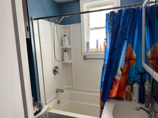 $129,900 | 376 High Street, Berlin, NH 03570