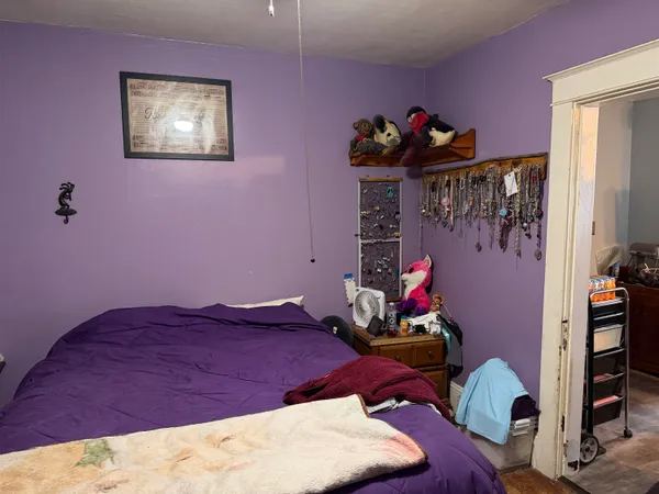 $129,900 | 376 High Street, Berlin, NH 03570