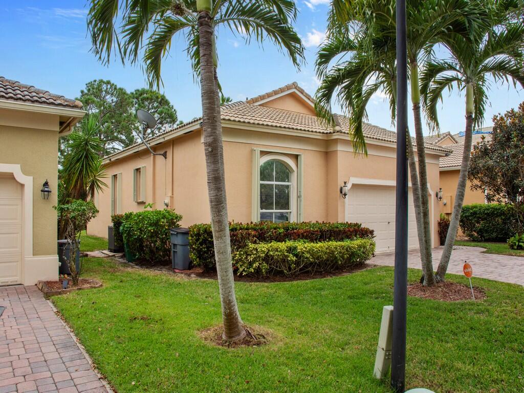 6159 Arlington Way Fort Pierce, FL 34951 - Photo 26 of 33 23