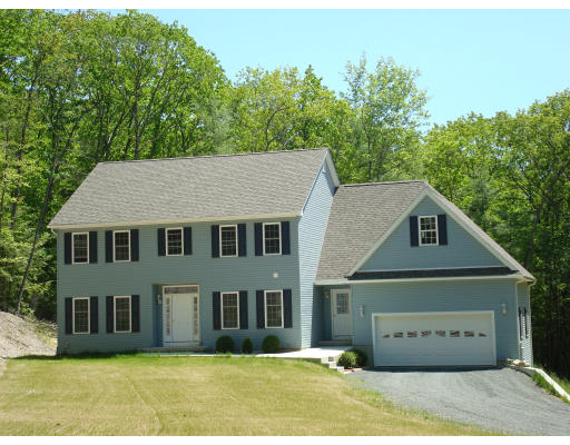 310 Fomer Road Southampton, MA 01073 - Photo 1 of 18 Gallery Image 1