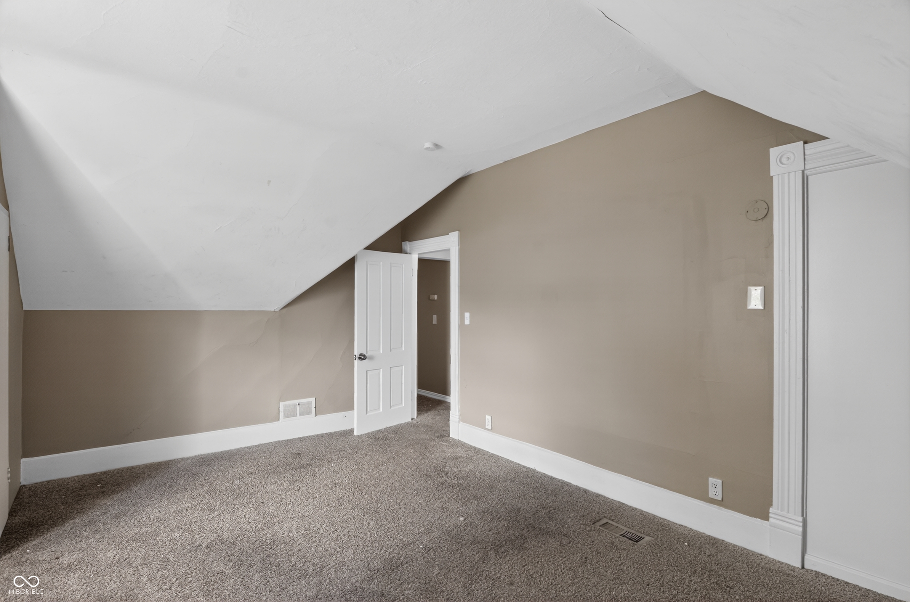 91 North 4th Avenue Beech Grove, IN 46107 - Photo 27 of 33