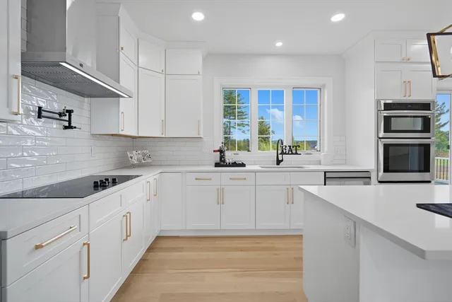 $949,398 | 22 Balsam Hl Road, Ludlow, MA 01056