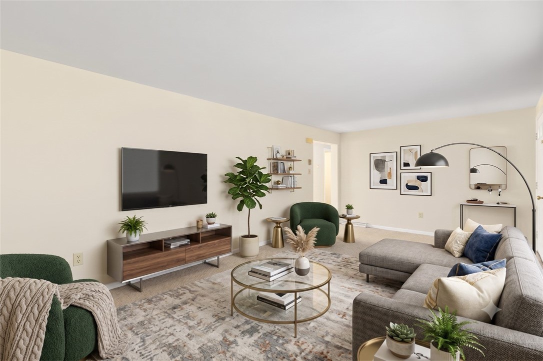 28 Elmer Avenue Warwick, RI 02886 - Photo 8 of 17
