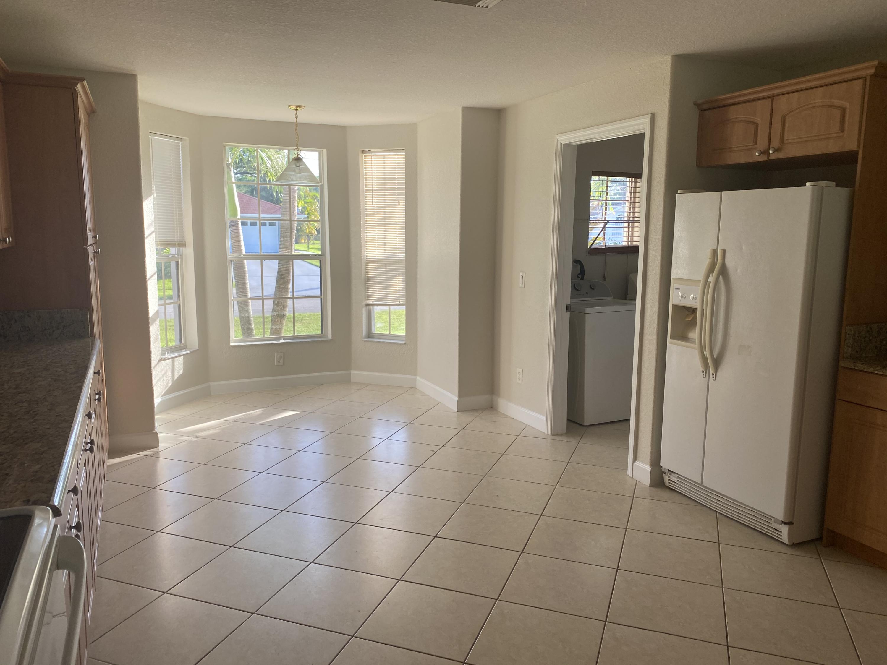 3504 Southwest Macon Road Port St. Lucie, FL 34953 - Photo 3 of 15 Kitchen View