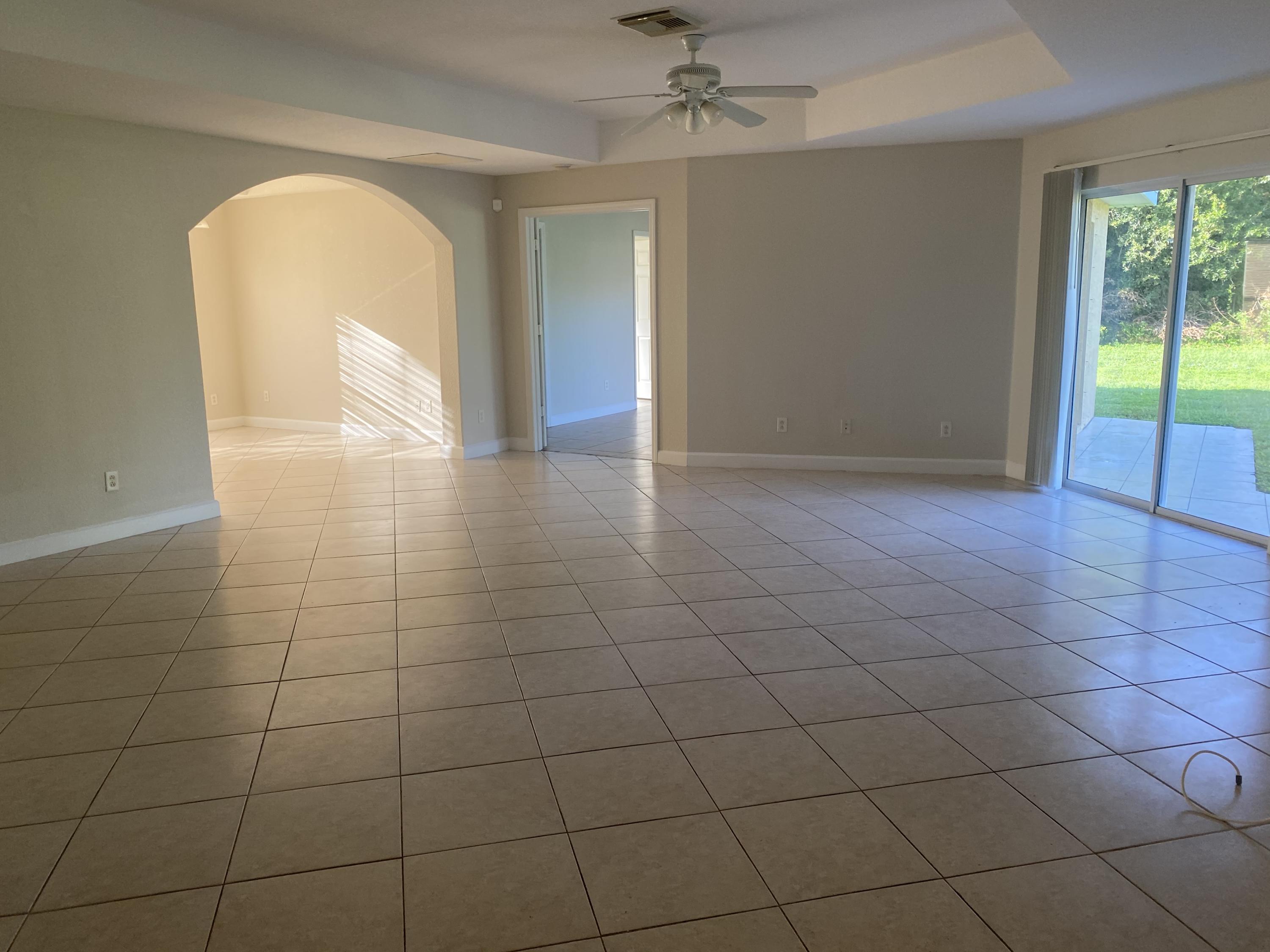 3504 Southwest Macon Road Port St. Lucie, FL 34953 - Photo 5 of 15 Family area