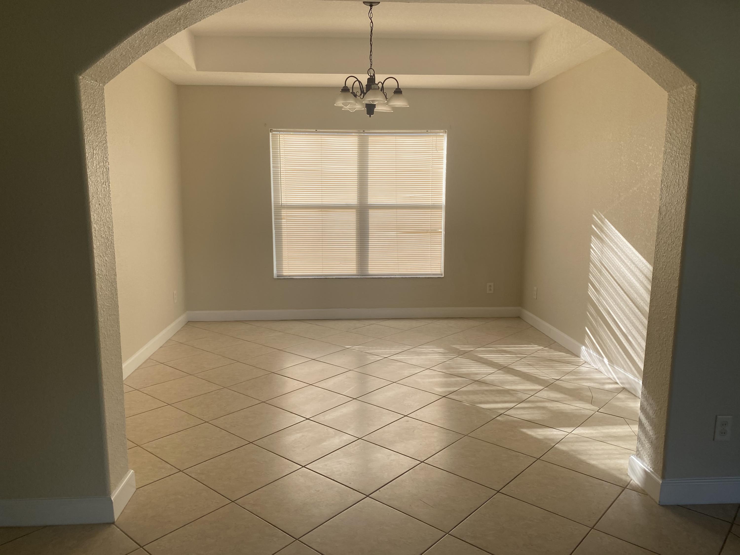 3504 Southwest Macon Road Port St. Lucie, FL 34953 - Photo 8 of 15 Dining Room